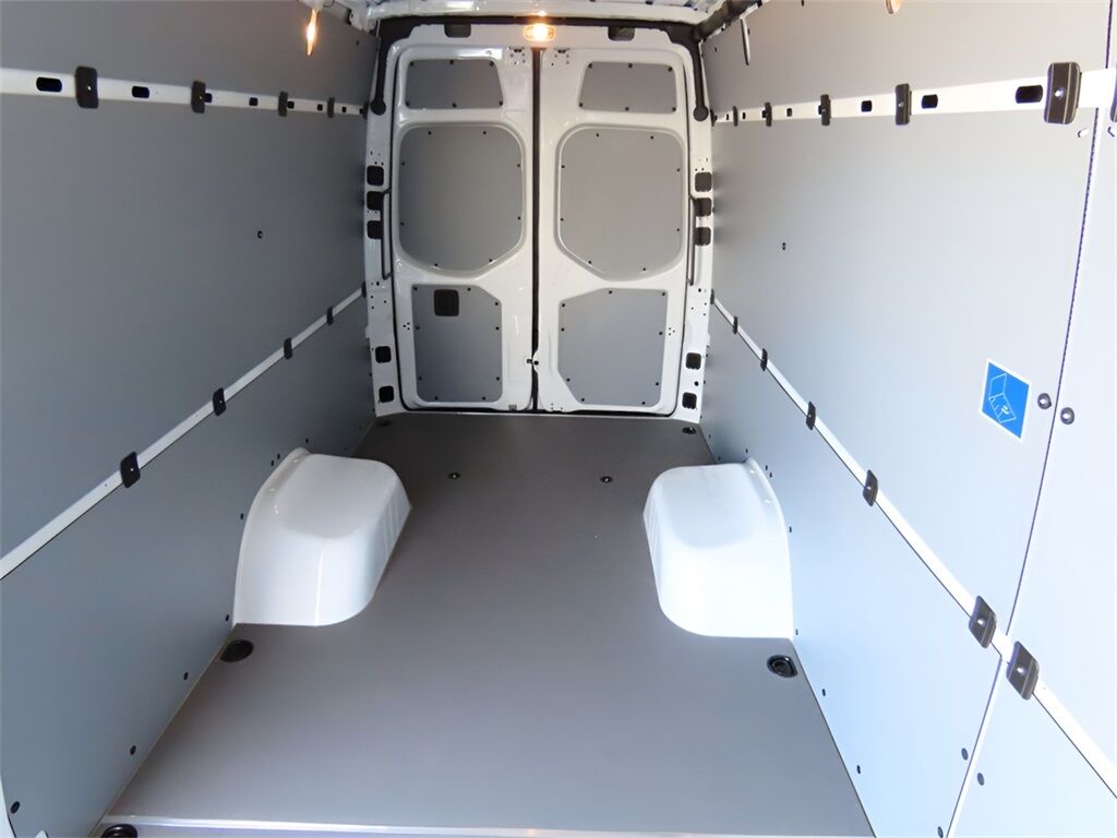 2024 Mercedes-Benz Sprinter 3500 Cargo 170 WB San Clemente CA