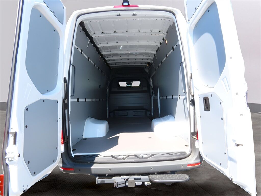 2024 Mercedes-Benz Sprinter 3500 Cargo 170 WB San Clemente CA