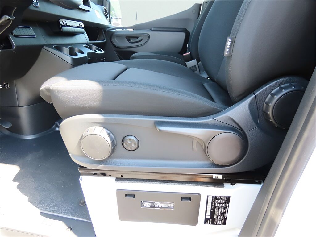 2024 Mercedes-Benz Sprinter 3500 Cargo 170 WB San Clemente CA