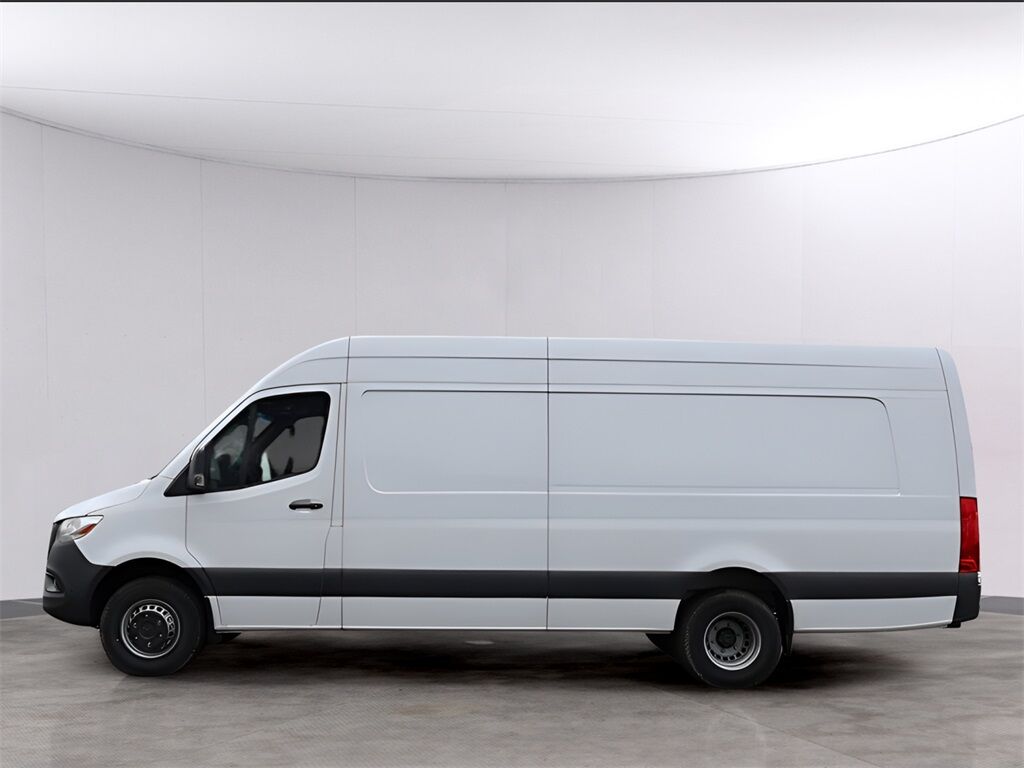 2024 Mercedes-Benz Sprinter 3500 Cargo 170 WB San Clemente CA