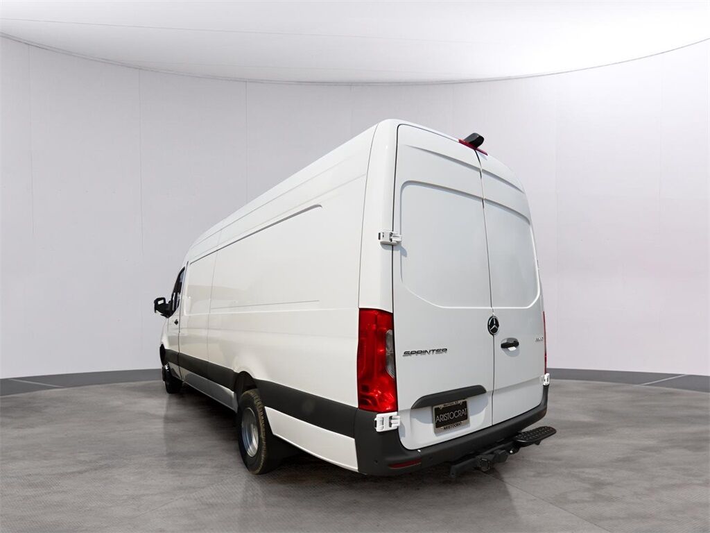 2024 Mercedes-Benz Sprinter 3500 Cargo 170 WB San Clemente CA