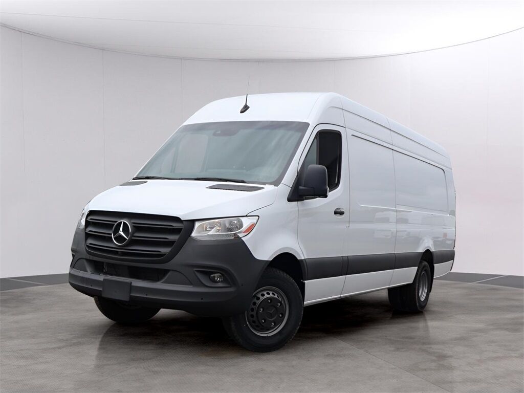 2024 Mercedes-Benz Sprinter 3500 Cargo 170 WB San Clemente CA