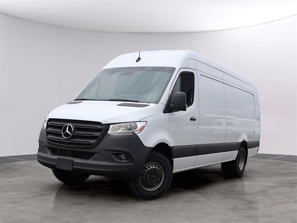 2024 Mercedes-Benz Sprinter 3500 Cargo 170 WB San Clemente CA