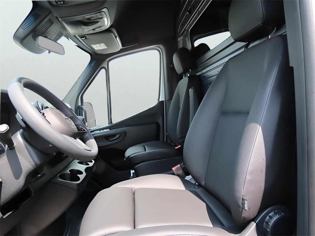 2024 Mercedes-Benz Sprinter 3500 Cargo 170 WB San Clemente CA