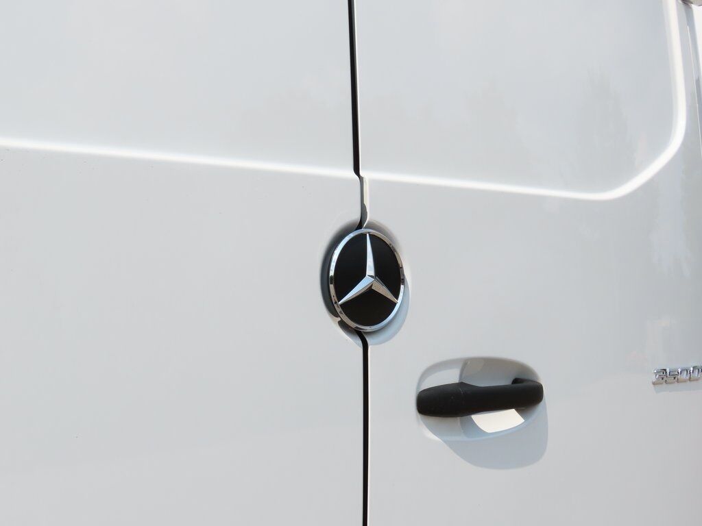2024 Mercedes-Benz Sprinter 3500 Cargo 170 WB San Clemente CA