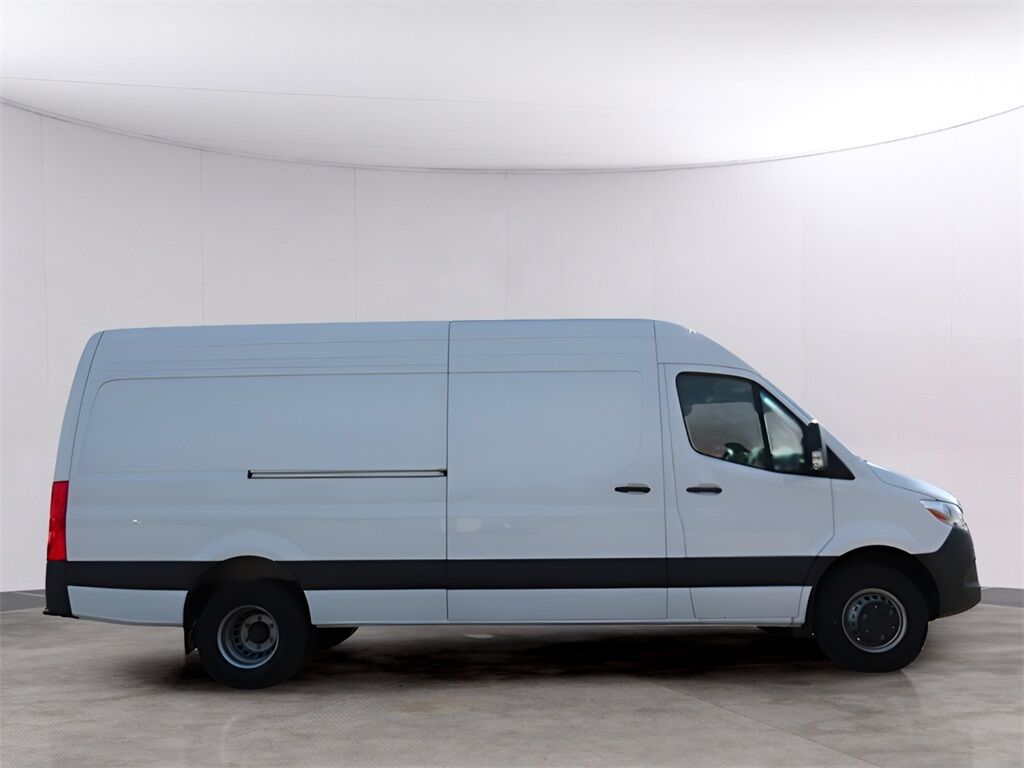 2024 Mercedes-Benz Sprinter 3500 Cargo 170 WB San Clemente CA