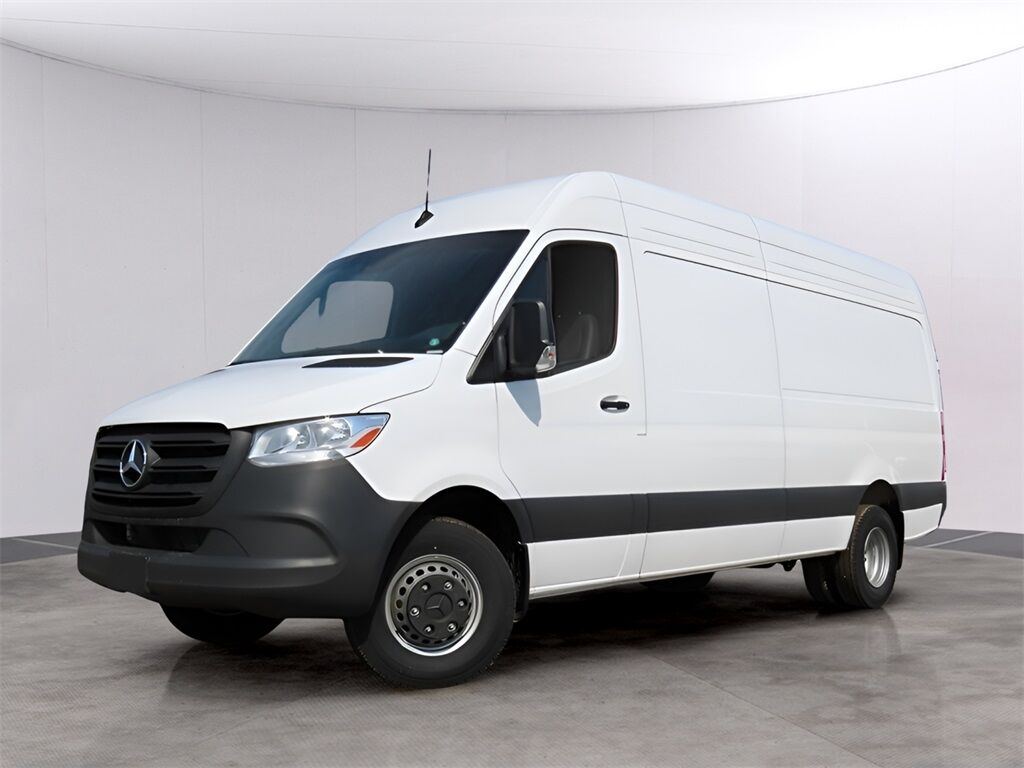 2024 Mercedes-Benz Sprinter 3500 Cargo 170 WB San Clemente CA