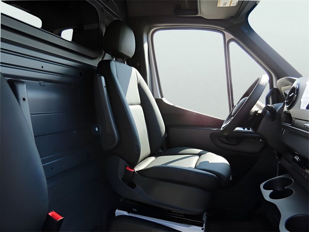 2024 Mercedes-Benz Sprinter 3500 Cargo 170 WB San Clemente CA