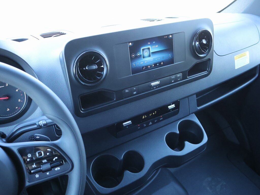 2024 Mercedes-Benz Sprinter 3500 Cargo 170 WB San Clemente CA