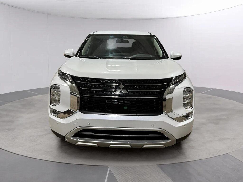 2024 Mitsubishi Outlander SE San Clemente CA