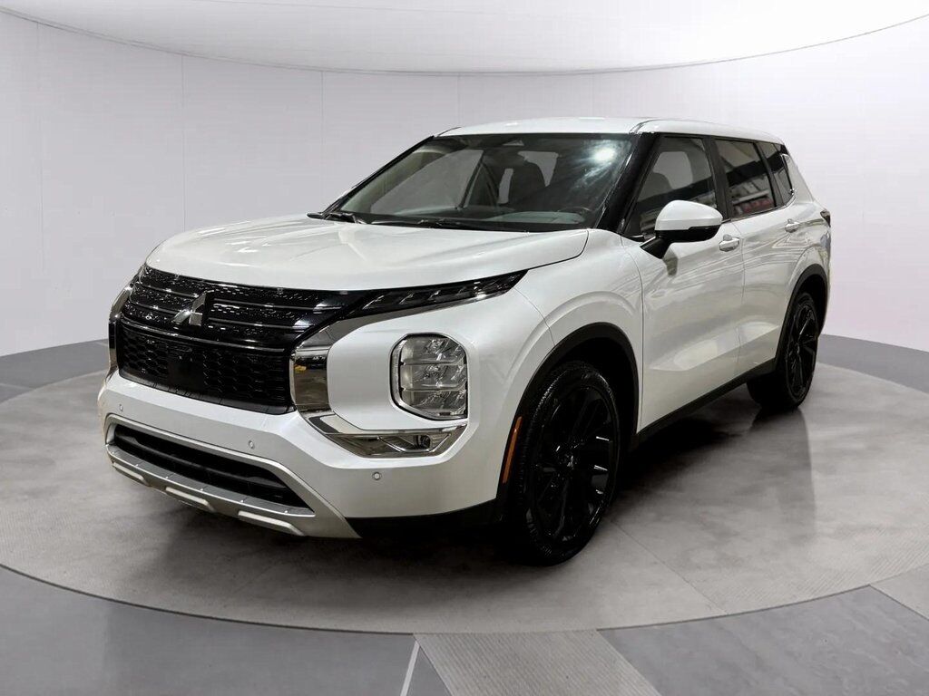 2024 Mitsubishi Outlander SE San Clemente CA