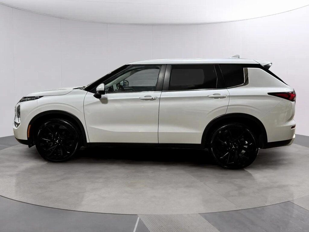 2024 Mitsubishi Outlander SE San Clemente CA