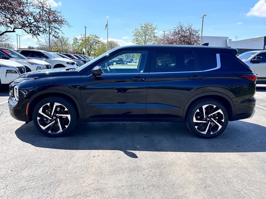 2024 Mitsubishi Outlander SE San Clemente CA