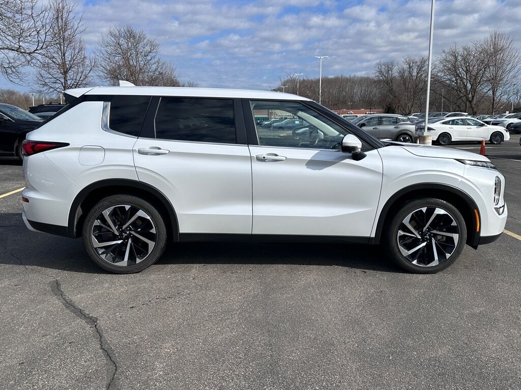 2024 Mitsubishi Outlander SE San Clemente CA