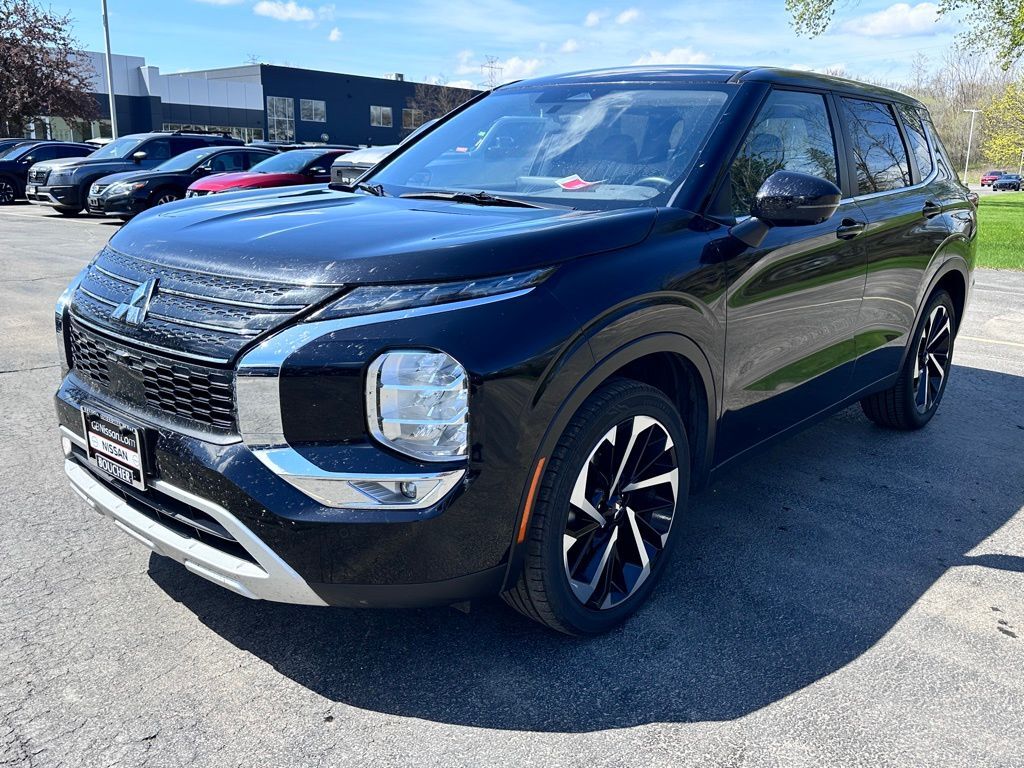 2024 Mitsubishi Outlander SE San Clemente CA