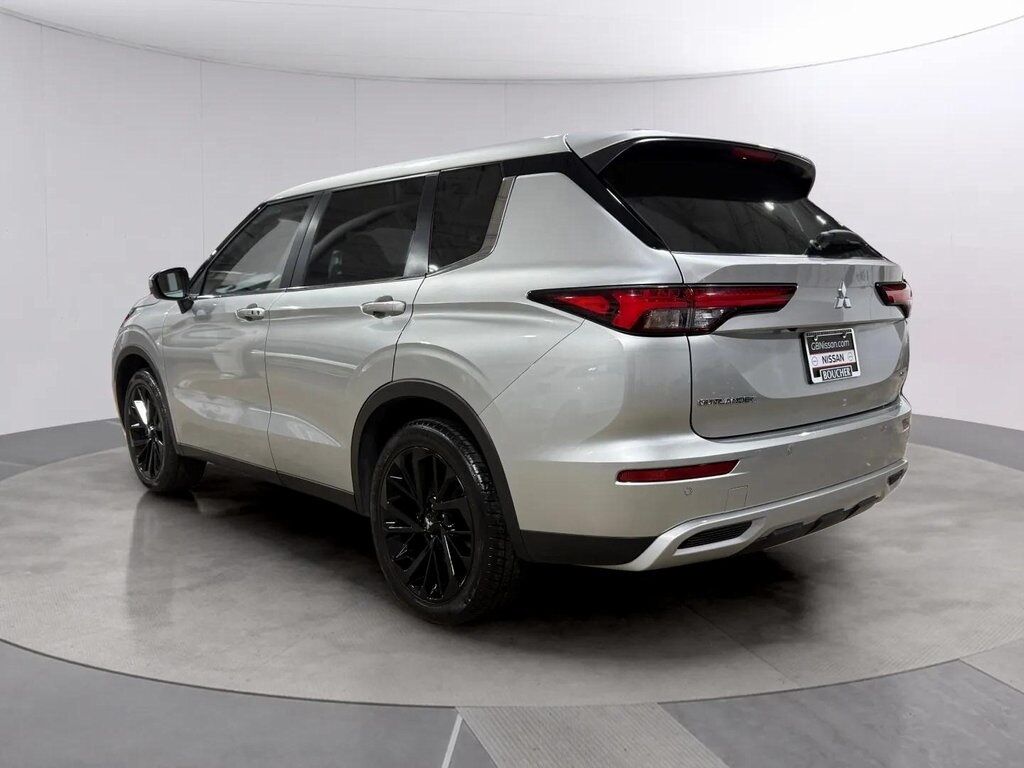 2024 Mitsubishi Outlander SE San Clemente CA