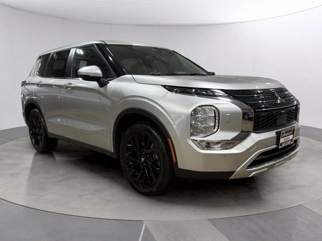 2024 Mitsubishi Outlander SE San Clemente CA