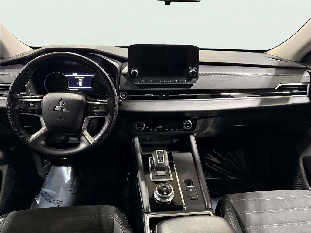 2024 Mitsubishi Outlander SE San Clemente CA