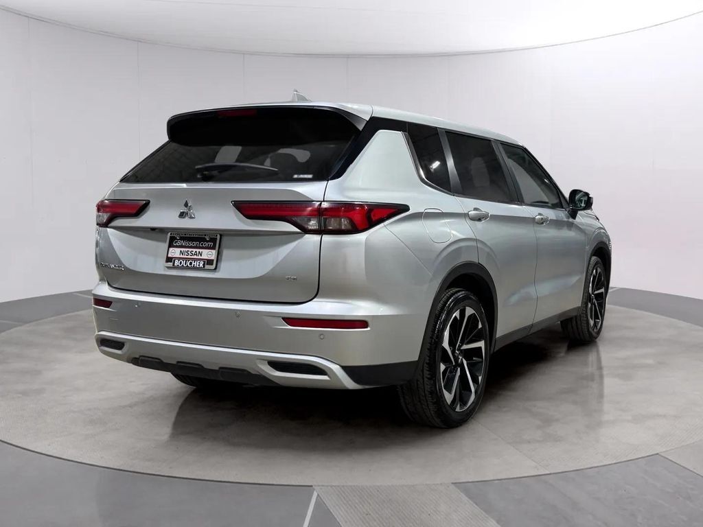 2024 Mitsubishi Outlander SE San Clemente CA