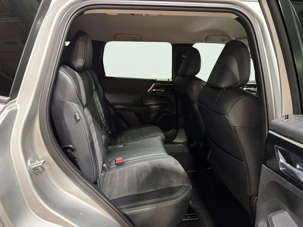 2024 Mitsubishi Outlander SE San Clemente CA