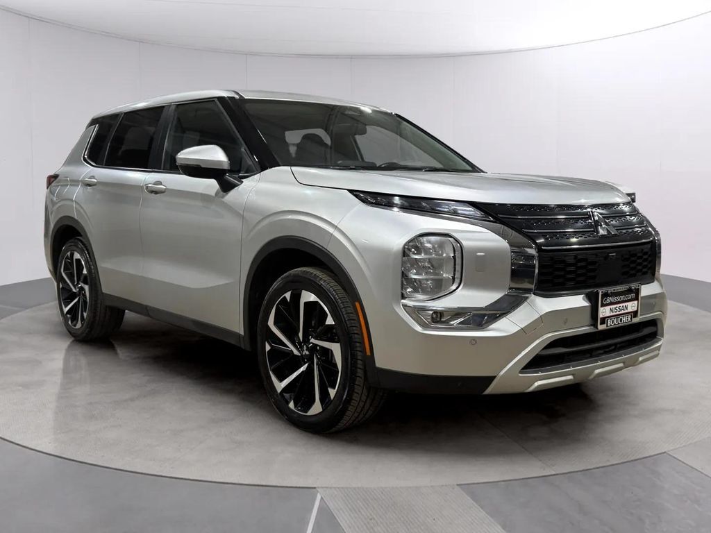 2024 Mitsubishi Outlander SE San Clemente CA