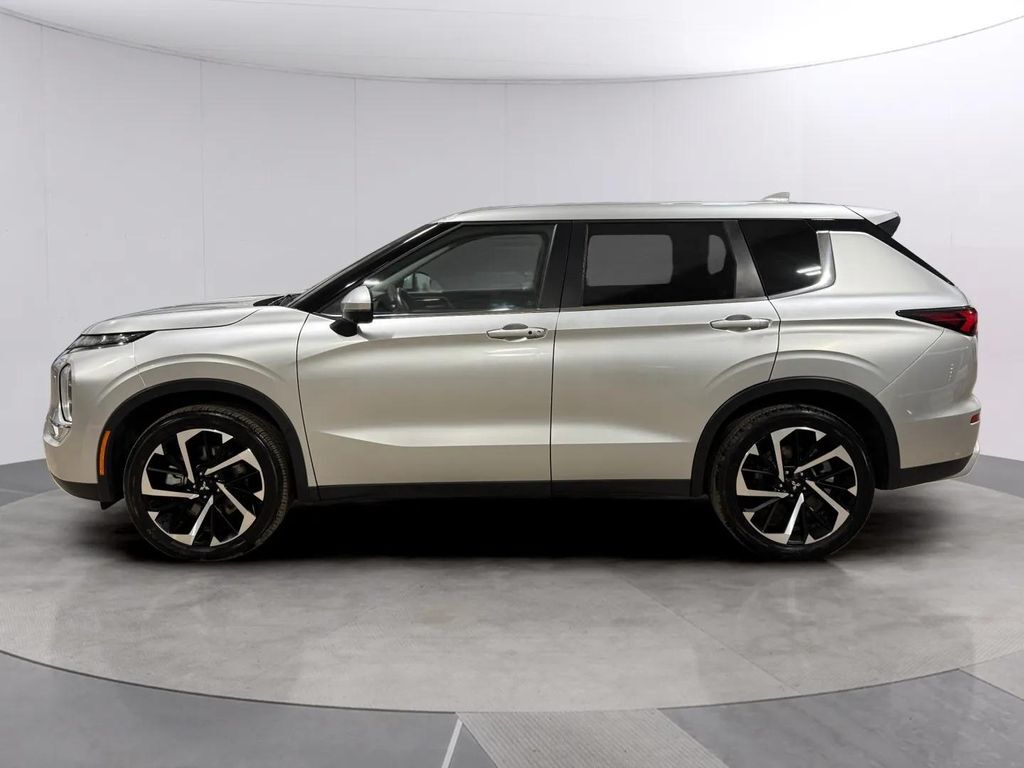 2024 Mitsubishi Outlander SE San Clemente CA