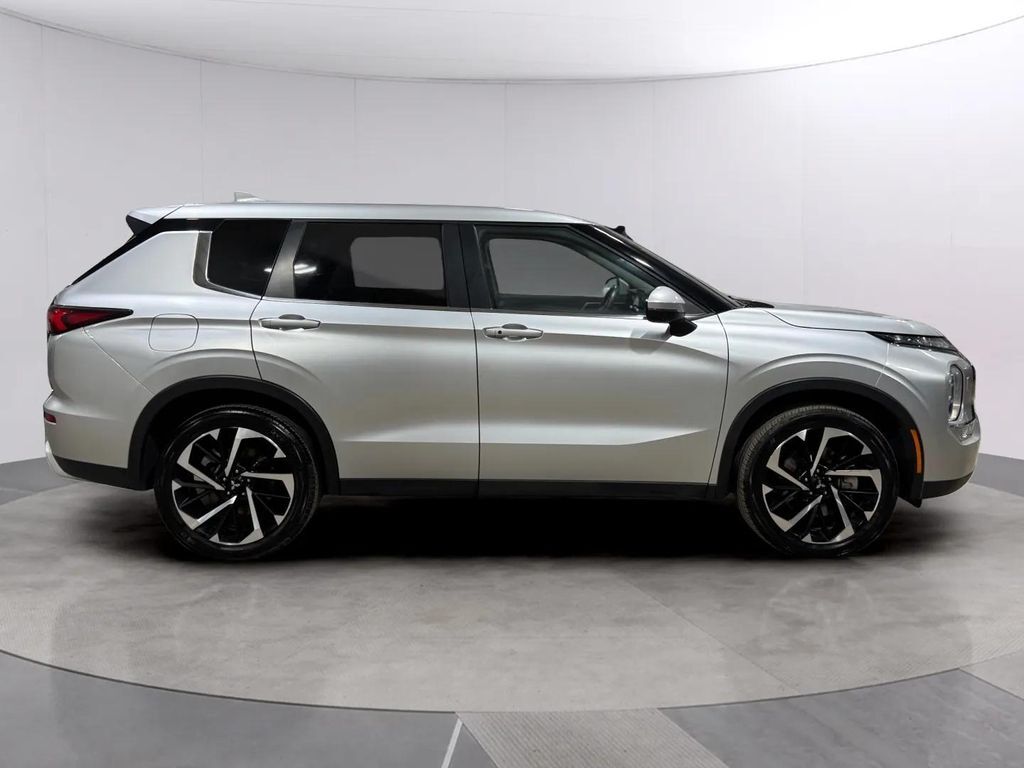 2024 Mitsubishi Outlander SE San Clemente CA