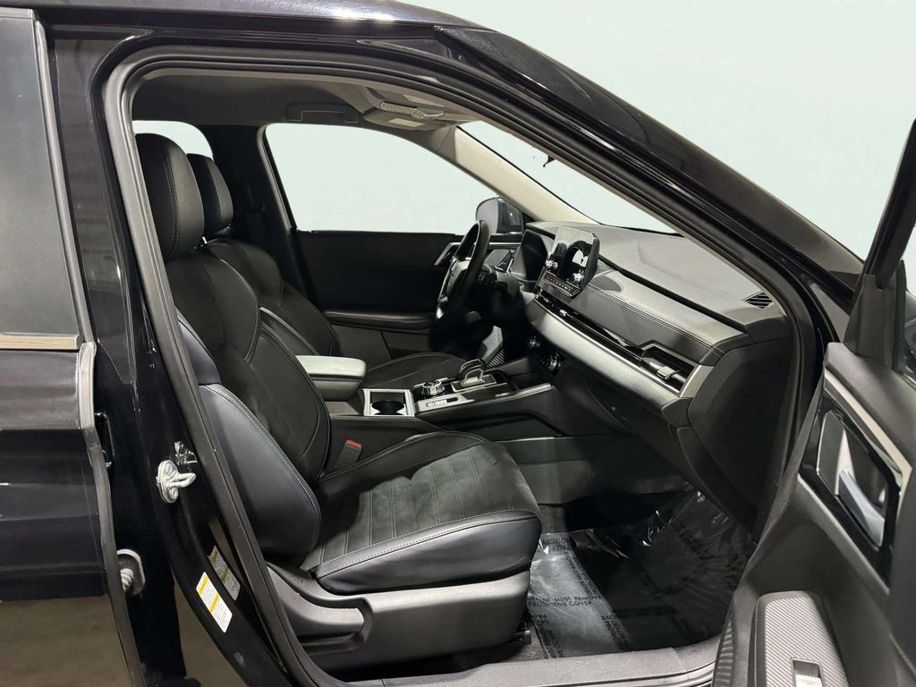 2024 Mitsubishi Outlander SE w/3rd Row Seating San Clemente CA