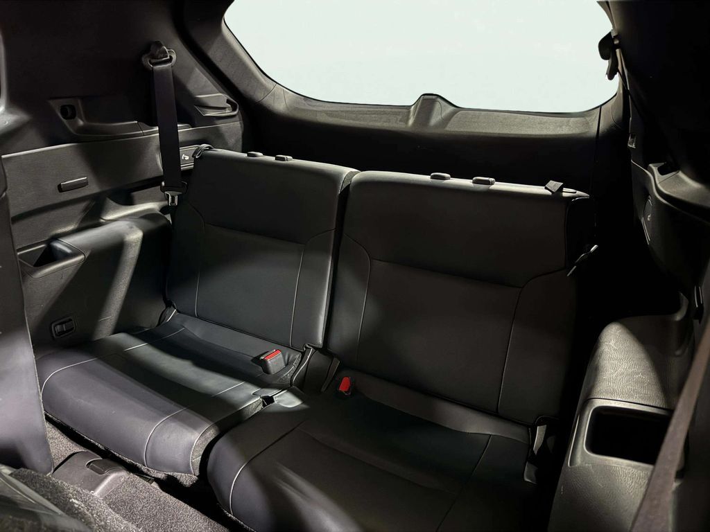 2024 Mitsubishi Outlander SE w/3rd Row Seating San Clemente CA