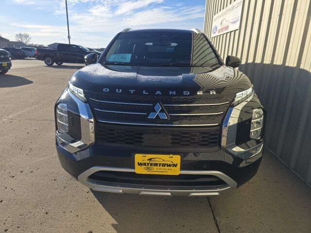 2024 Mitsubishi Outlander SEL Watertown SD 2024 Mitsubishi Outlander SEL Watertown SD