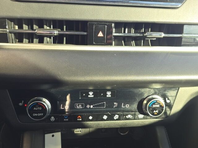 2024 Mitsubishi Outlander SEL Watertown SD 2024 Mitsubishi Outlander SEL Watertown SD