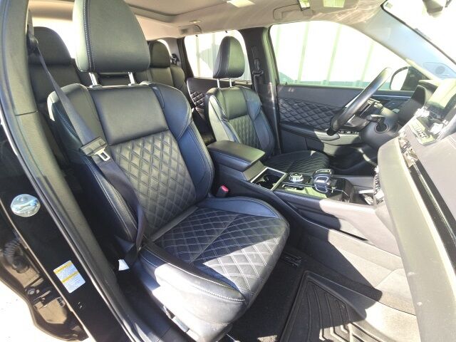 2024 Mitsubishi Outlander SEL Watertown SD 2024 Mitsubishi Outlander SEL Watertown SD