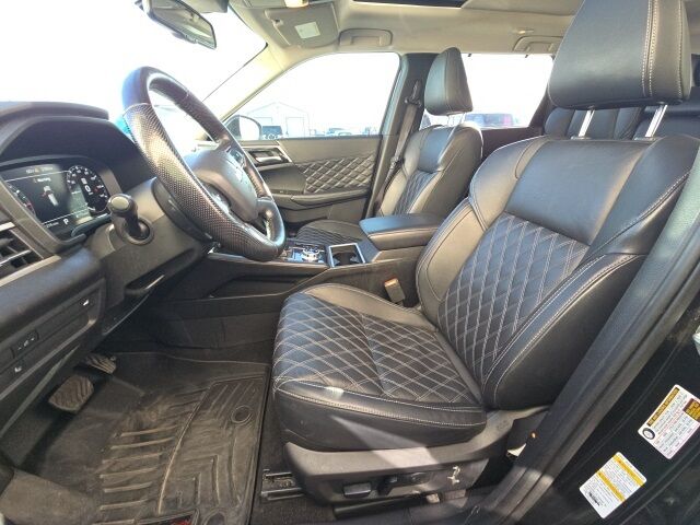 2024 Mitsubishi Outlander SEL Watertown SD 2024 Mitsubishi Outlander SEL Watertown SD