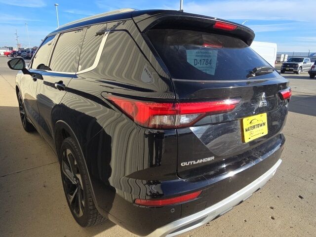 2024 Mitsubishi Outlander SEL Watertown SD 2024 Mitsubishi Outlander SEL Watertown SD