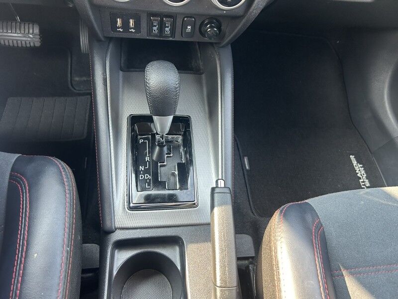 2024 Mitsubishi Outlander Sport SE Whitinsville MA 2024 Mitsubishi Outlander Sport SE Whitinsville MA