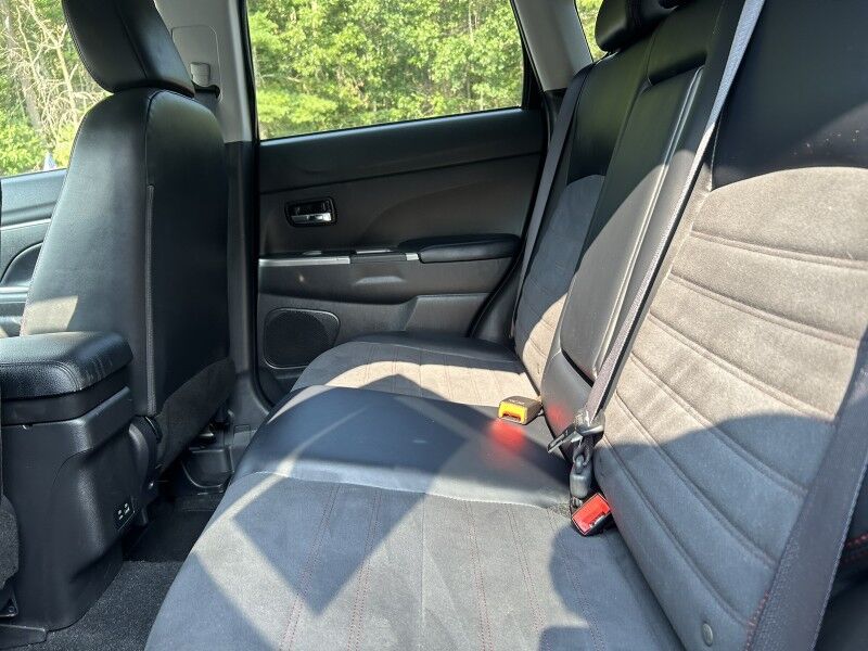 2024 Mitsubishi Outlander Sport SE Whitinsville MA 2024 Mitsubishi Outlander Sport SE Whitinsville MA