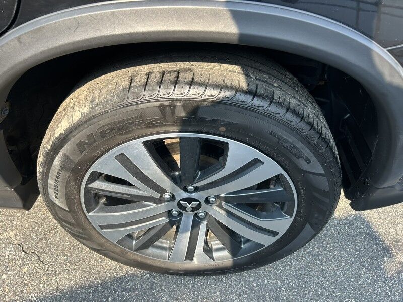 2024 Mitsubishi Outlander Sport SE Whitinsville MA 2024 Mitsubishi Outlander Sport SE Whitinsville MA
