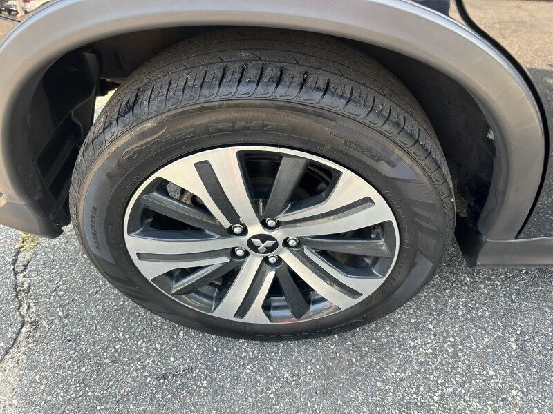 2024 Mitsubishi Outlander Sport SE Whitinsville MA 2024 Mitsubishi Outlander Sport SE Whitinsville MA