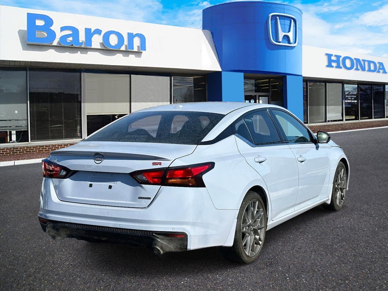 2024 Nissan Altima 2.0 SR Clifton Park NY