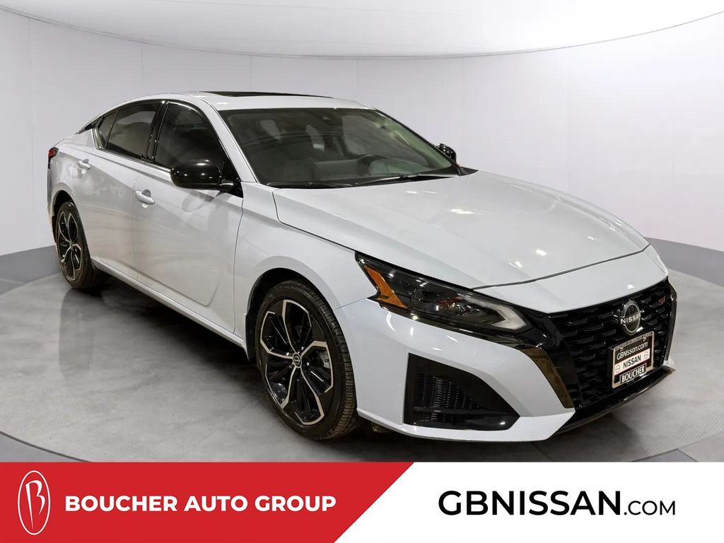 2024 Nissan Altima 2.5 SR