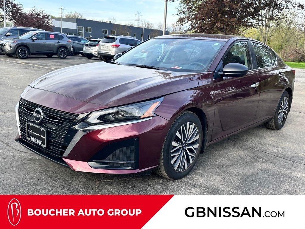 2024 Nissan Altima 2.5 SV