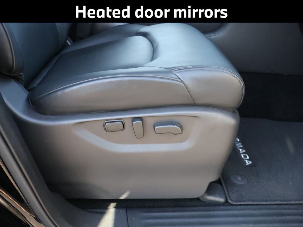 2024 Nissan Armada SV