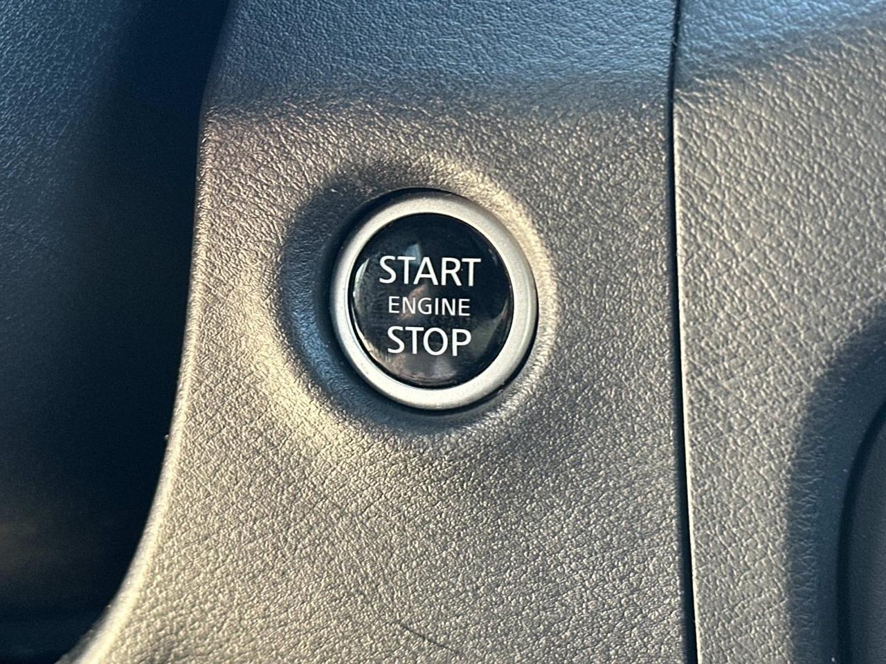 2024 Nissan Frontier PRO-4X Woodbridge VA