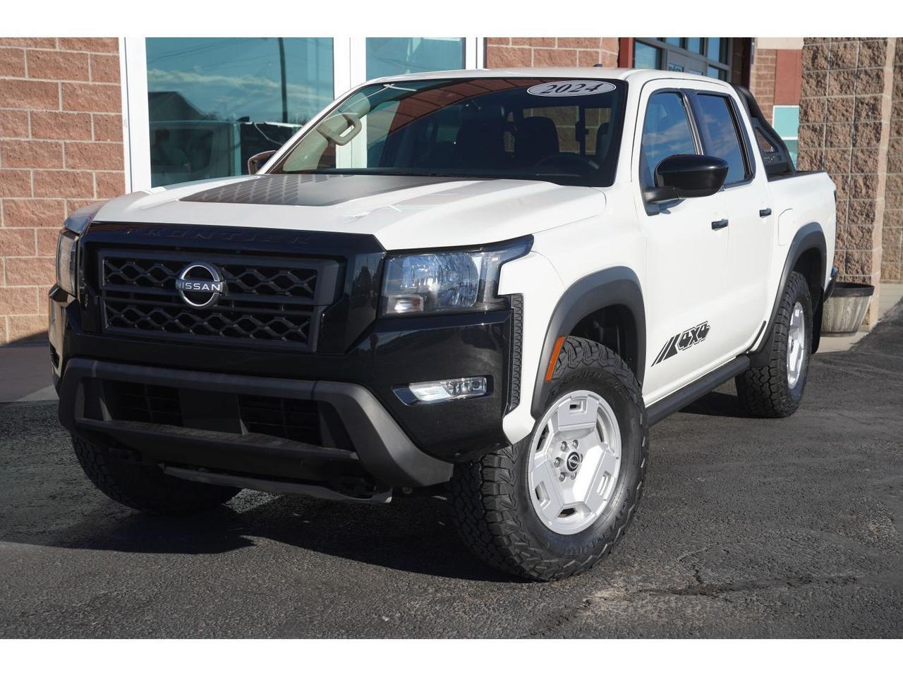 2024 Nissan Frontier SV