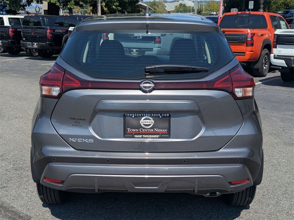 2024 Nissan Kicks S Kennesaw GA 2024 Nissan Kicks S Kennesaw GA