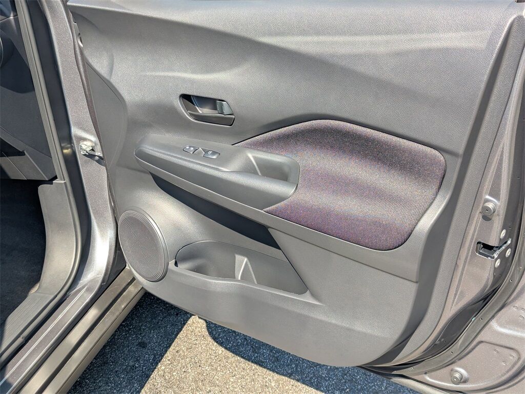 2024 Nissan Kicks S Kennesaw GA 2024 Nissan Kicks S Kennesaw GA