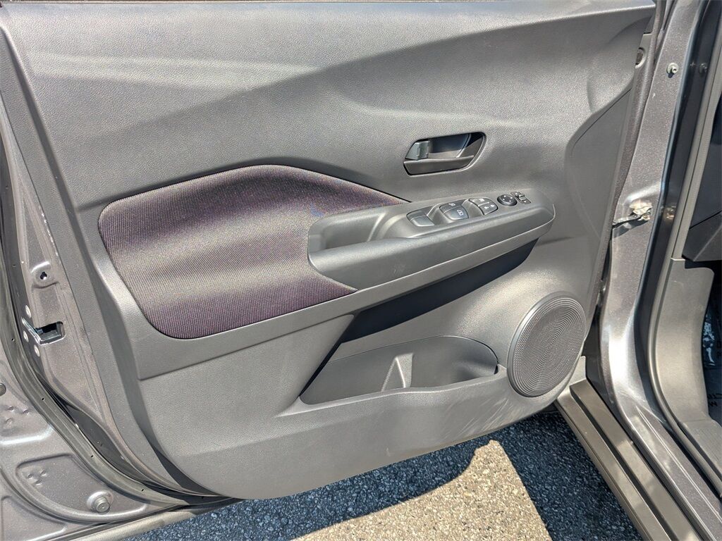 2024 Nissan Kicks S Kennesaw GA 2024 Nissan Kicks S Kennesaw GA