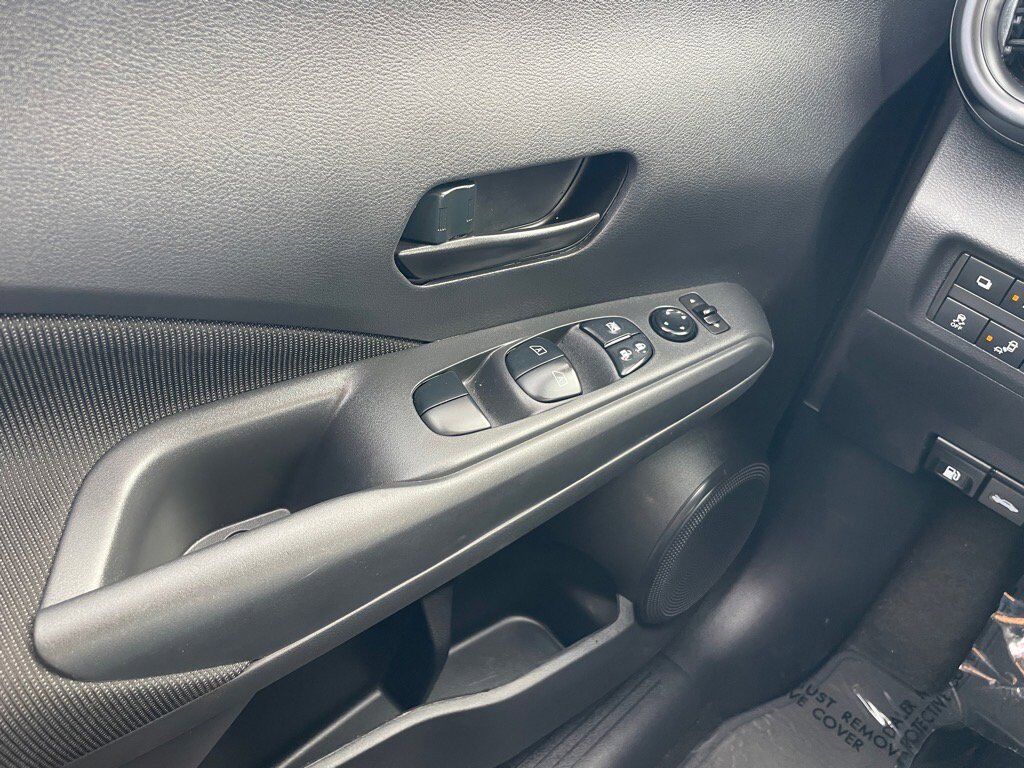 2024 Nissan Kicks S Oak Ridge TN 2024 Nissan Kicks S Oak Ridge TN