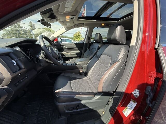 2024 Nissan Pathfinder Platinum San Clemente CA 2024 Nissan Pathfinder Platinum San Clemente CA