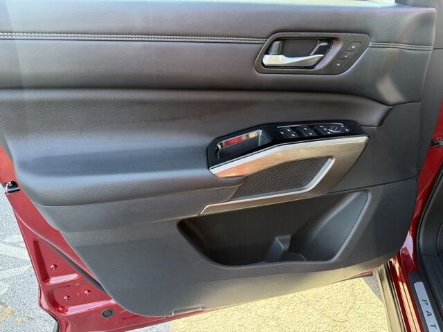 2024 Nissan Pathfinder Platinum San Clemente CA 2024 Nissan Pathfinder Platinum San Clemente CA